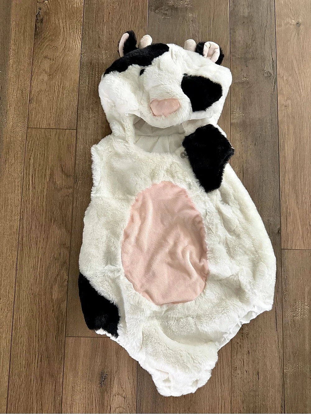 Pottery Barn Kids Baby Cow Halloween Costume White & Black 12-24 Mos